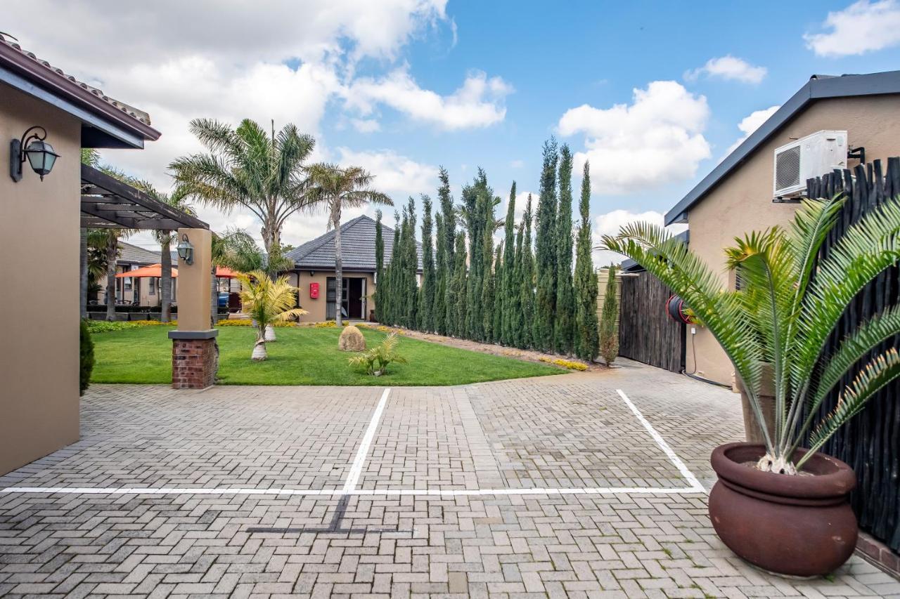 Excellent Guest House Bellville Exterior foto